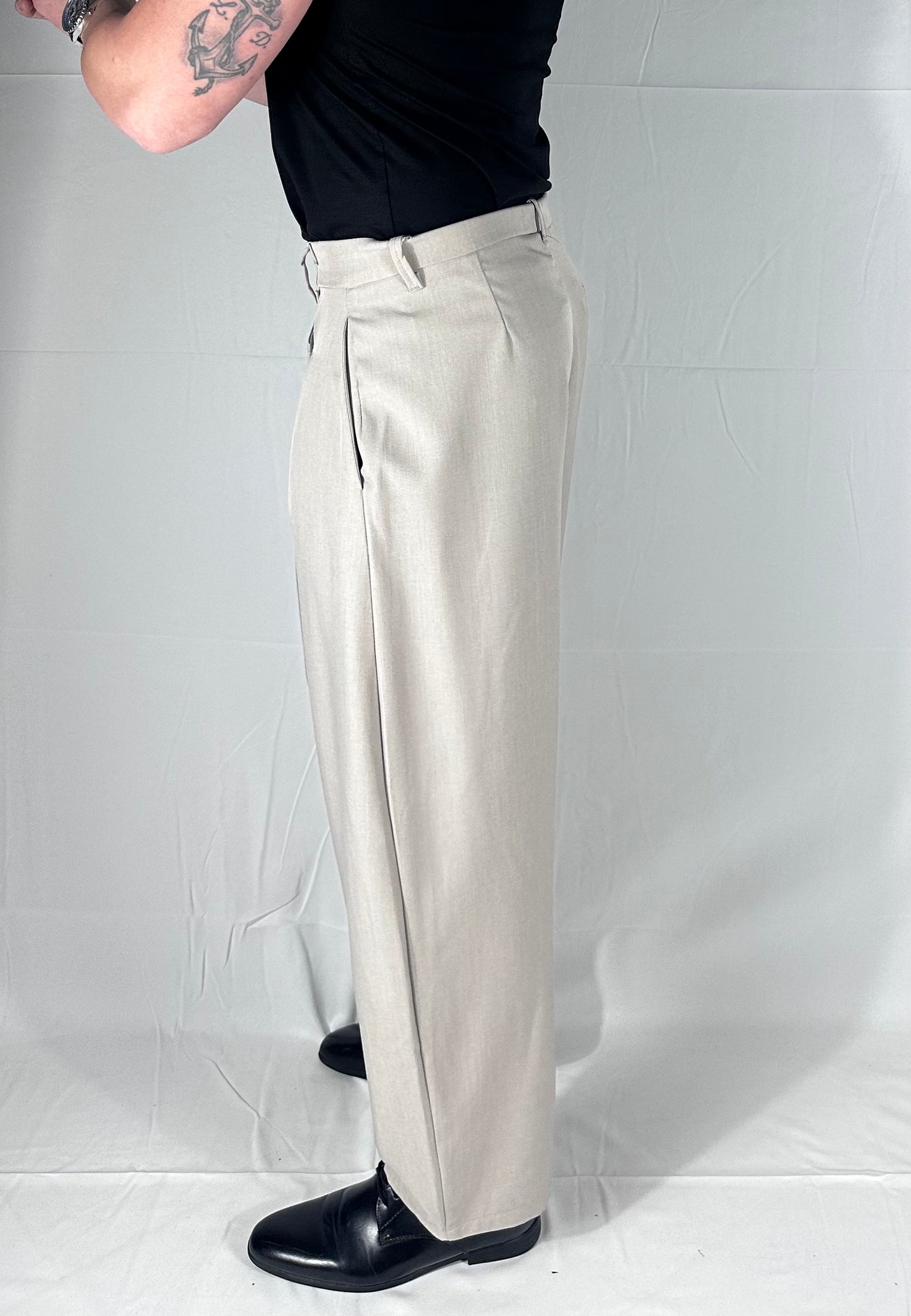 SARTORIA โ PANTALONE DOPPIA ABBOTTONATURA AVORIO |๐ฎ๐น