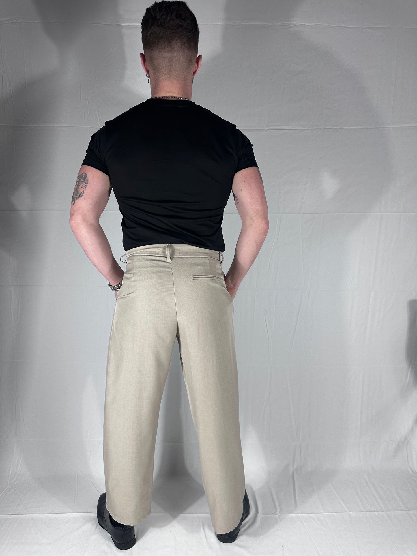 SARTORIA — PANTALONE DOPPIA ABBOTTONATURA BEIGE |🇮🇹