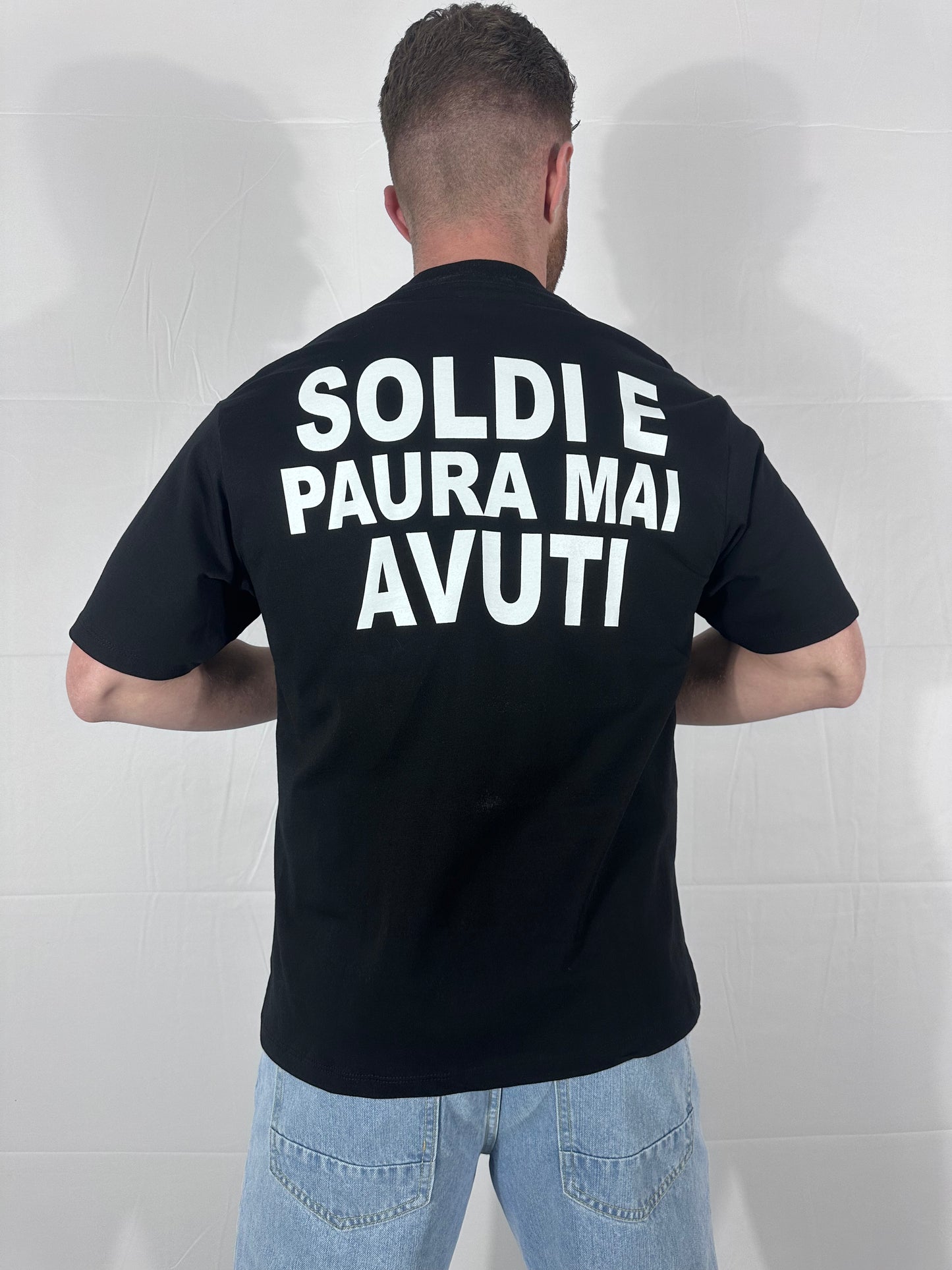 UNIQO27| MANIFESTO - MAGLIA "Soldi e paura mai avuti". oversize 🇮🇹